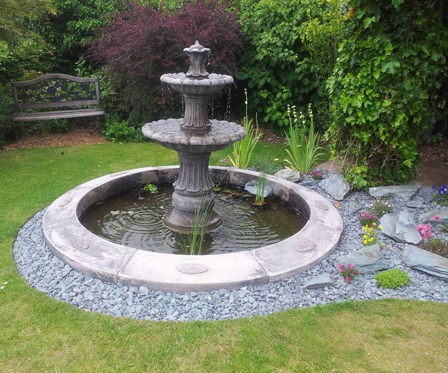 Laurel Single Pool Surround