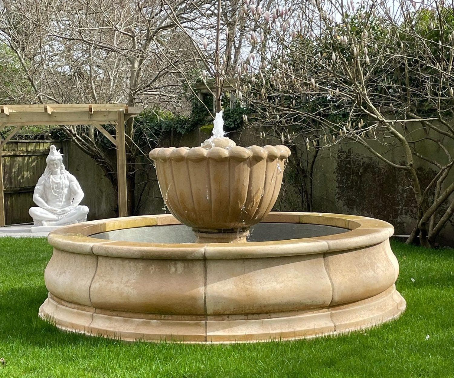 Oak Leaf fountain with large Stanford Pool Surround other pools available