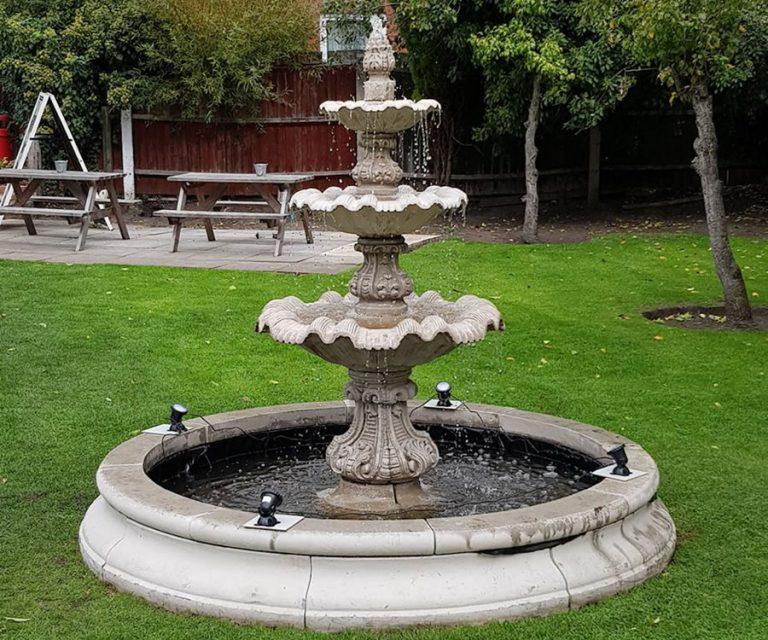 3 Tiered Windsor Fountain, Medium Cambridge Double Pool Surround