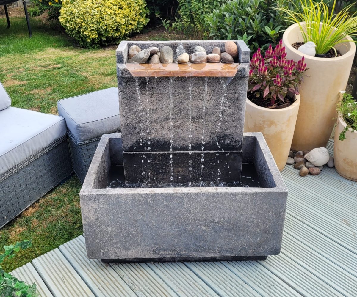 Rochester Blade fountain Stone Garden Fountains & Garden Water