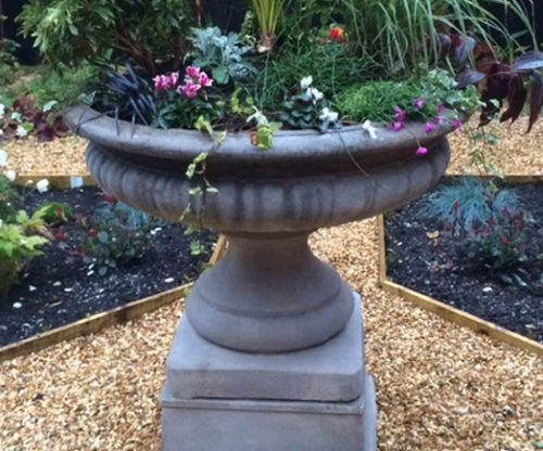 extra large victorian urn on linea plinth e1664972050268