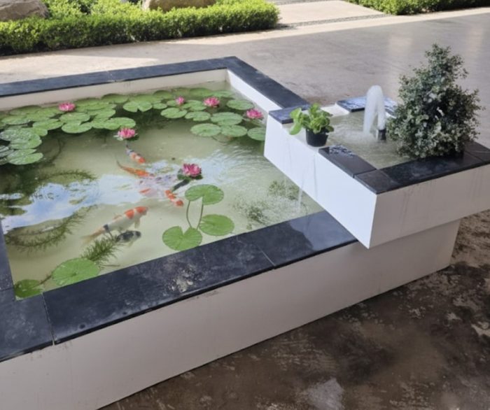 Large Double square Hayward pool with display pump - Image 2